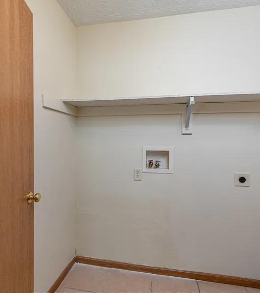 76 Meadow Wood Dr #A — Photo 11