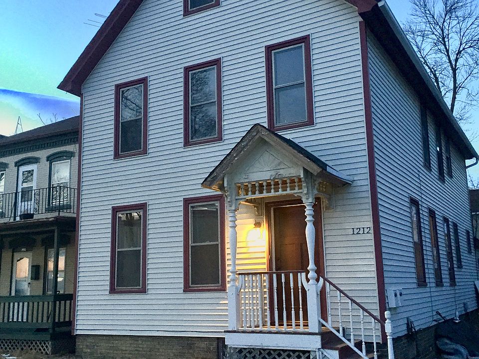1st image of 1212 Erie Ave