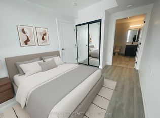 2369 Danforth Ave #701, Toronto, ON M4C 0B1