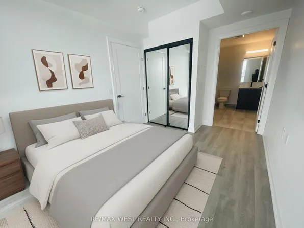 2369 Danforth Ave, Toronto, ON