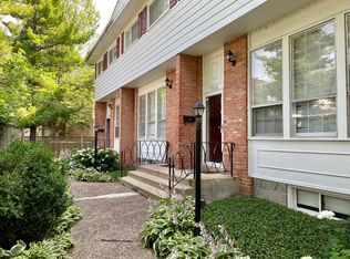 952C Green Bay Rd, Glencoe, IL 60022