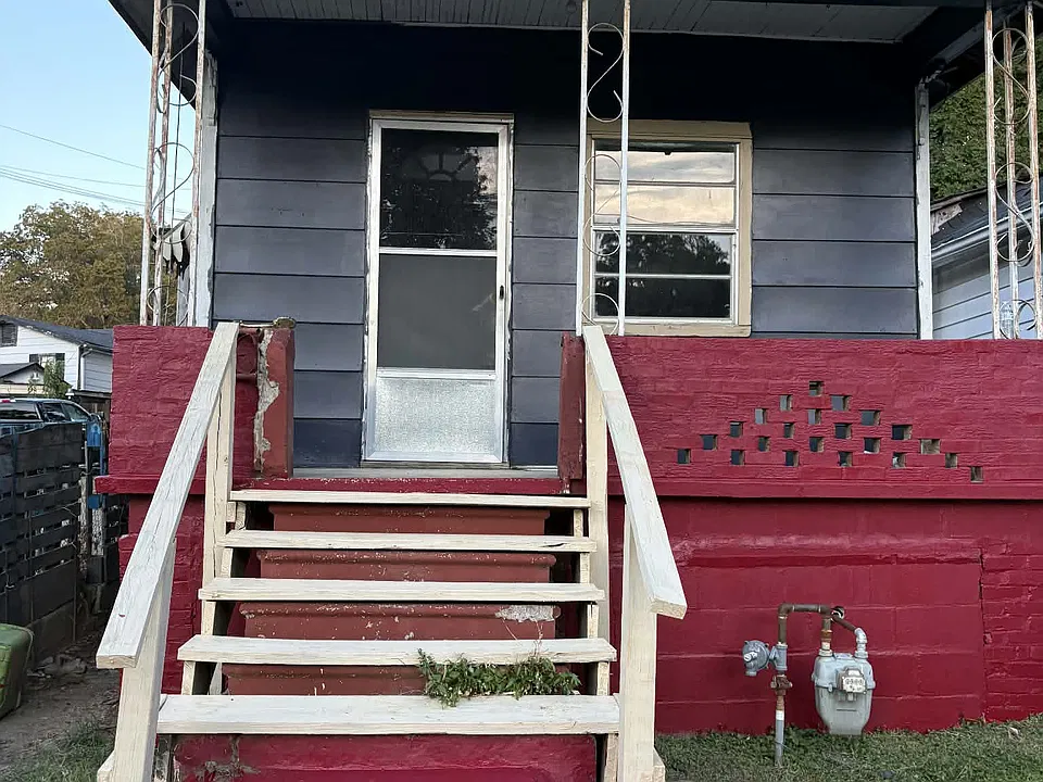 2707 Halls Ferry Rd