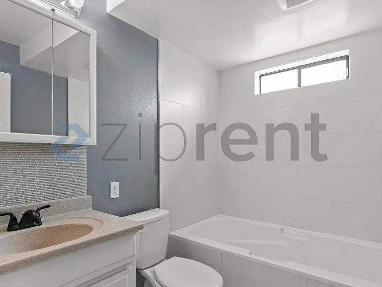710 142nd St SW — Photo 15