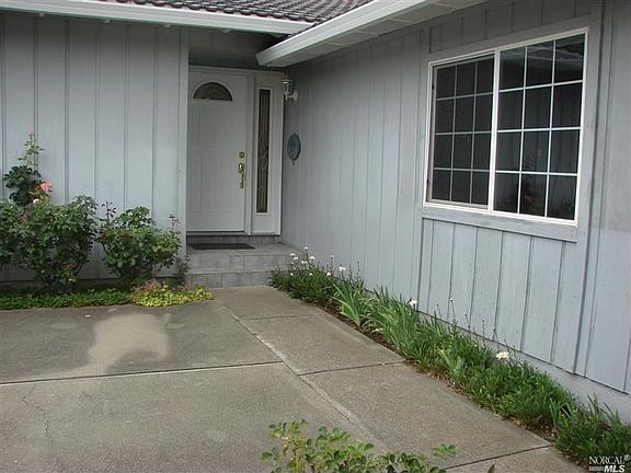 4th image of 189 Temelec Cir