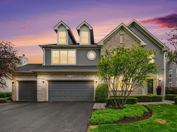 2715 Forest Creek Ln, Naperville, IL 60565