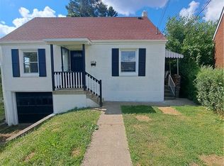 2664 Sunset Dr, West Mifflin, PA 15122