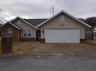 701 Ashley Ct, Anderson, MO 64831