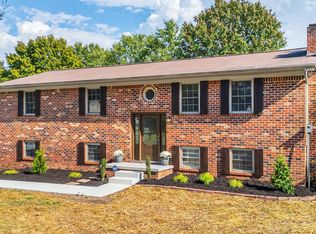 184 Singletree Dr NW, Cleveland, TN 37312