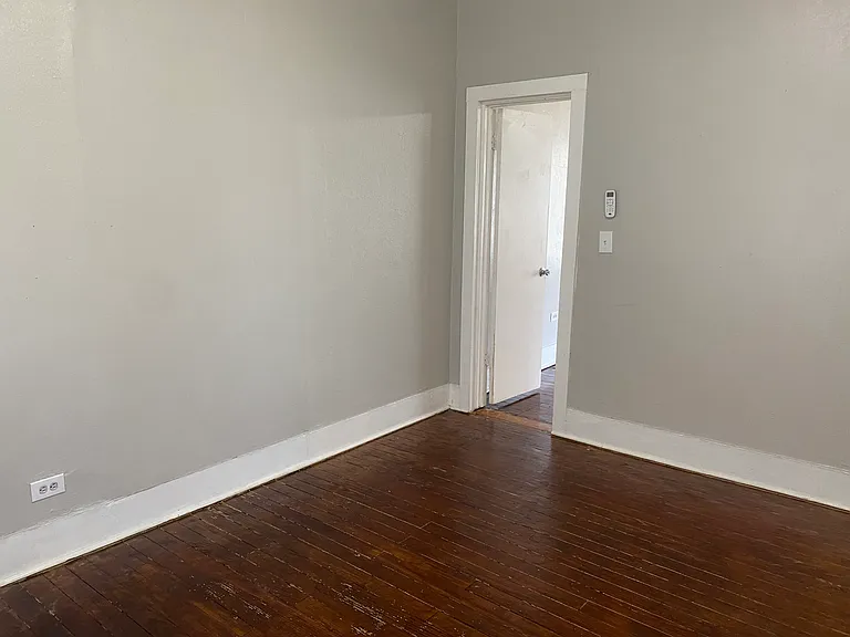 119 N Avenue D — Photo 25