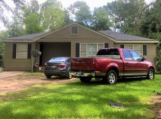 1802 Greenvale Rd, Albany, GA 31707