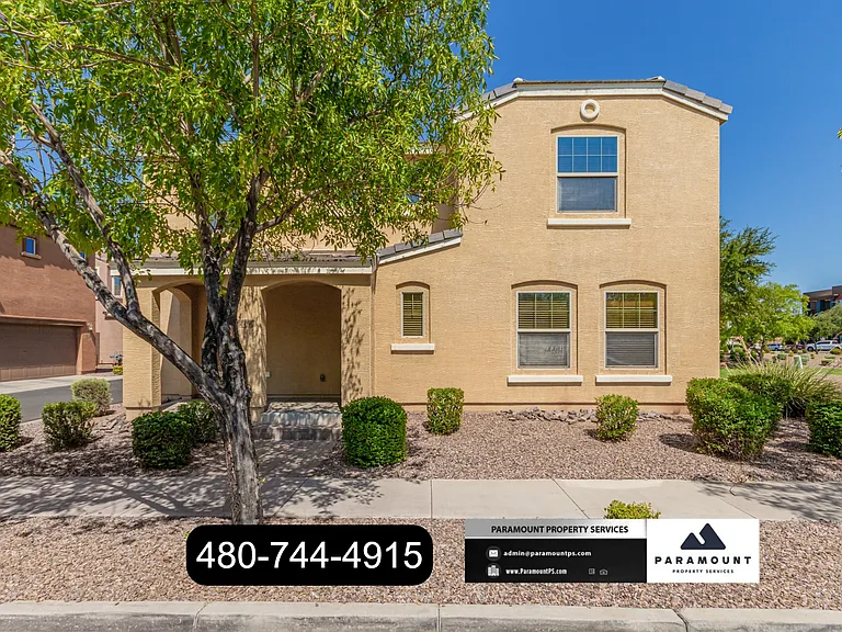 2261 S Ponderosa Dr — Photo 1