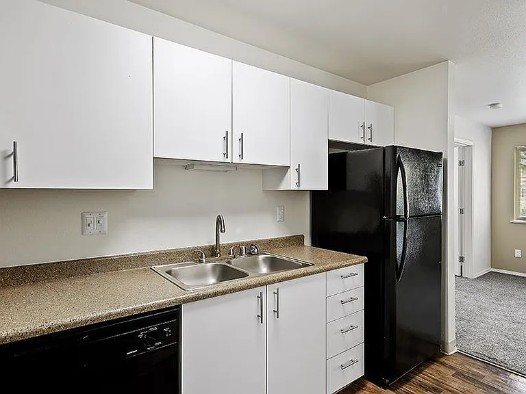 Orchard Place — Photo 2