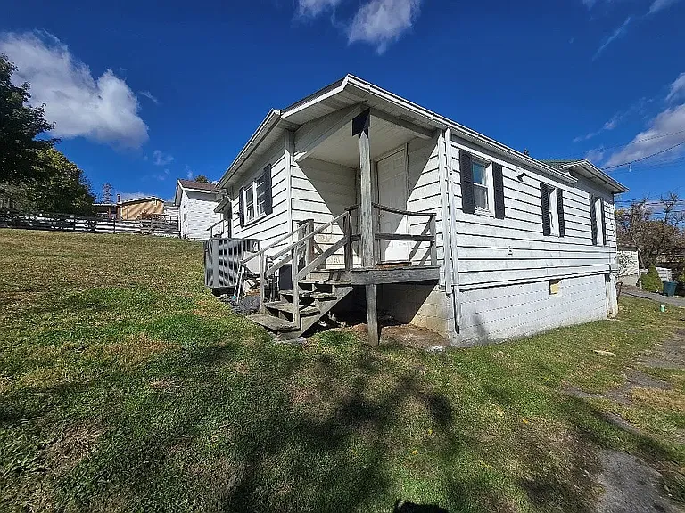 106 Stanley St — Photo 15