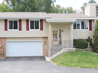 3859 Dolomite Dr, Eagan, MN 55122