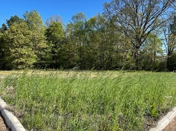 1 Farmer Rd, Jonesboro, AR 72401
