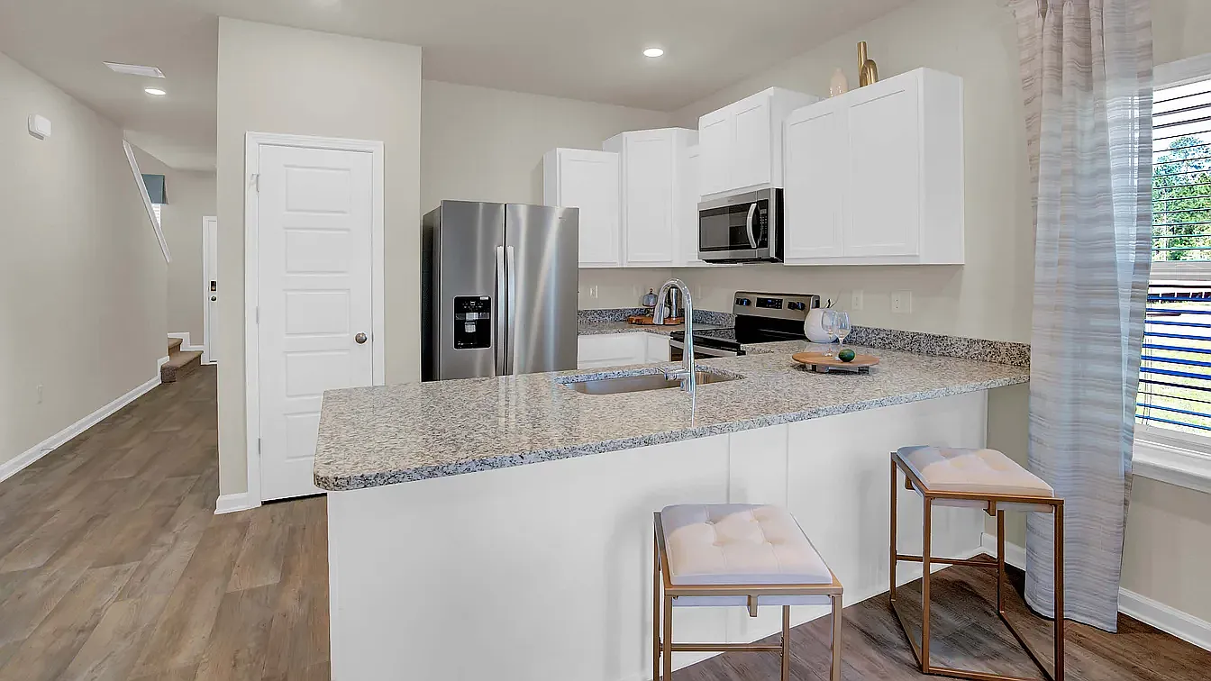 3 bed, 2.5 bath, 1437 sqft, $1,900 — Photo 3