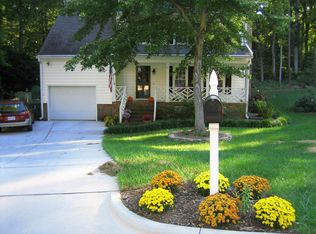 6708 Ascot Ct, Raleigh, NC 27615