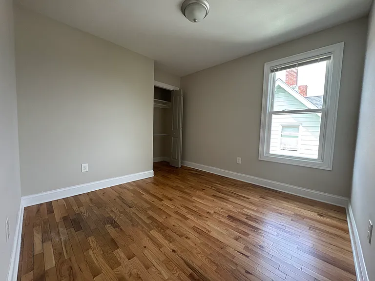 205 Howe Ave #205 — Photo 9