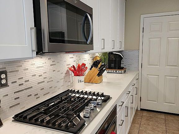 4th image of 6501 Timberline Way