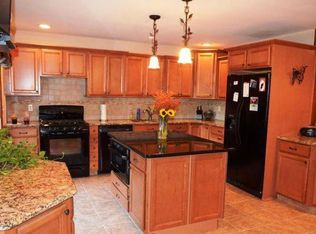 240 Delaware Trl, Jackson, NJ 08527