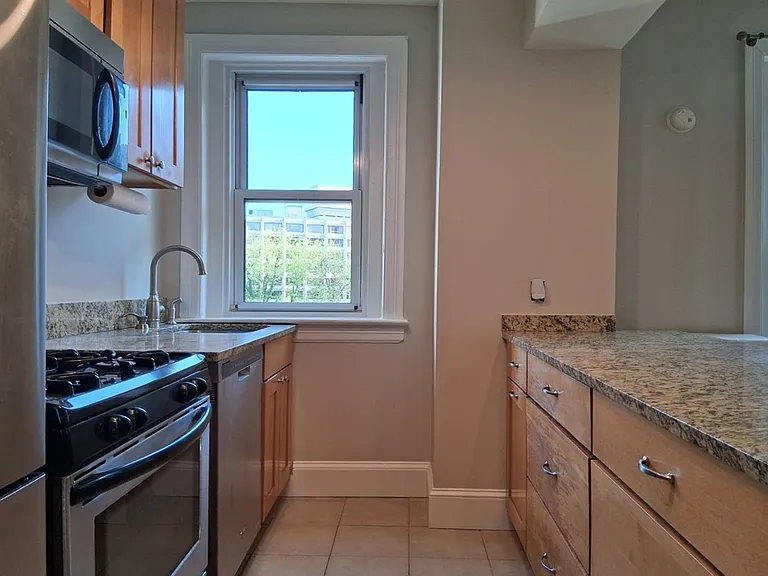 1954 Columbia Rd NW #411 — Photo 3