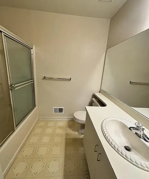 1943 Willings Ln — Photo 11