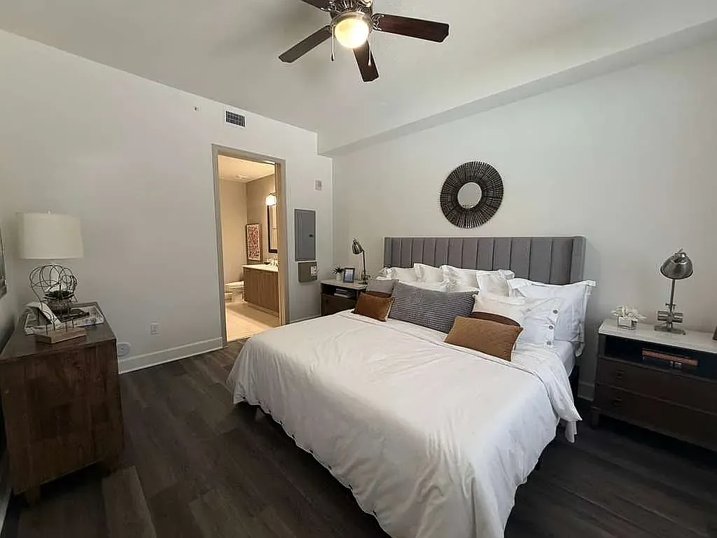 8700 Doral Blvd — Photo 3