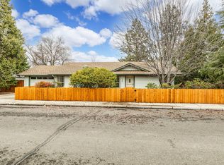 3005 Nova Dr, Ashland, OR 97520
