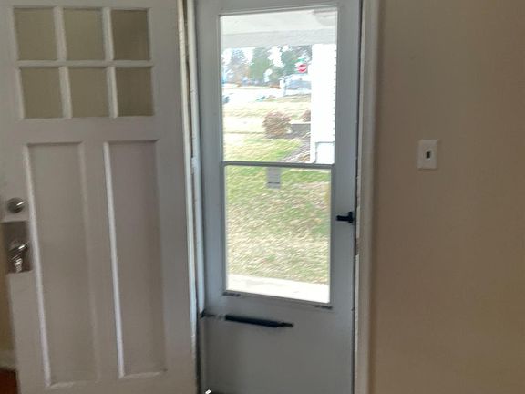 3rd image of 507 Blue Ridge St