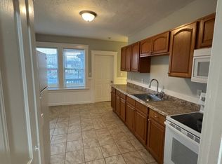 (Undisclosed Address), Worcester, MA 01603