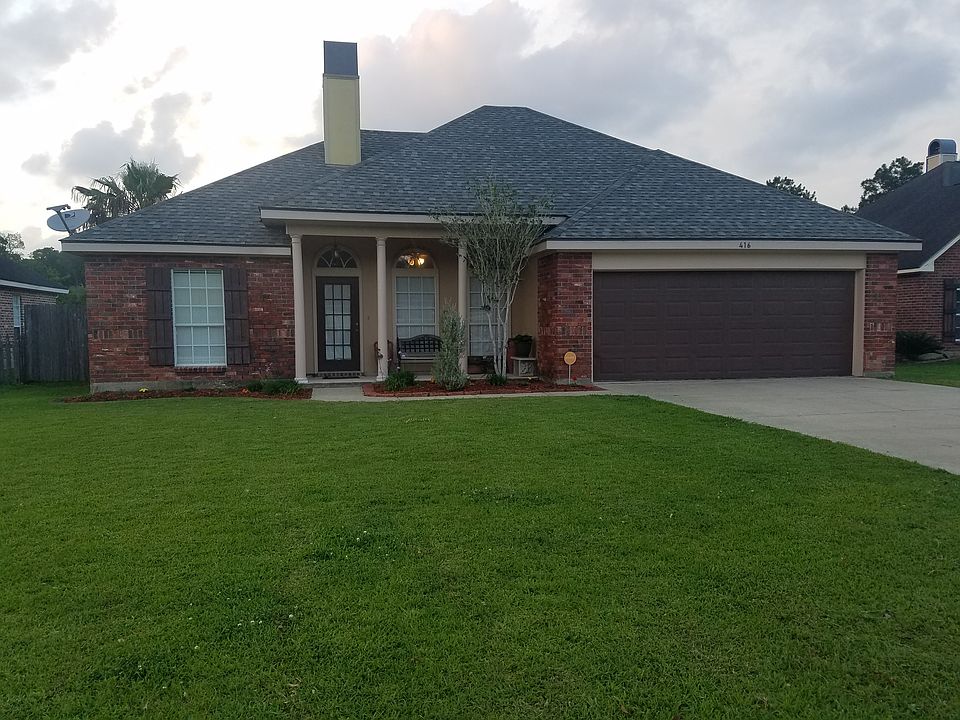 1st image of 416 Crest Cir