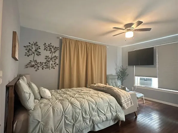 4302 Polk St, Houston, TX