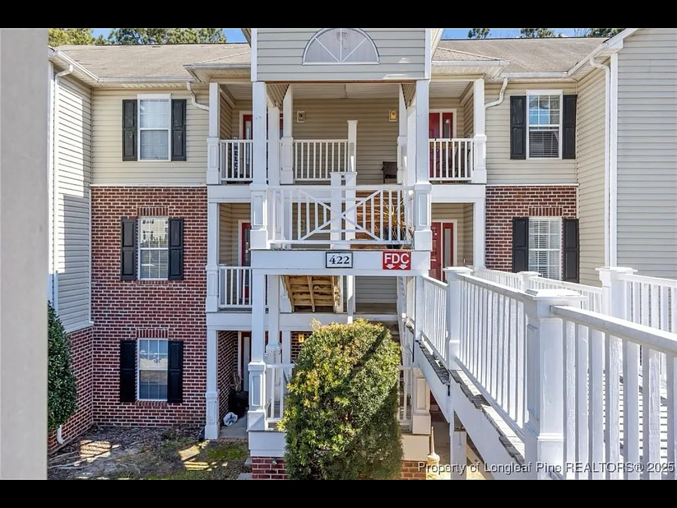 422 Bubble Creek Ct #5