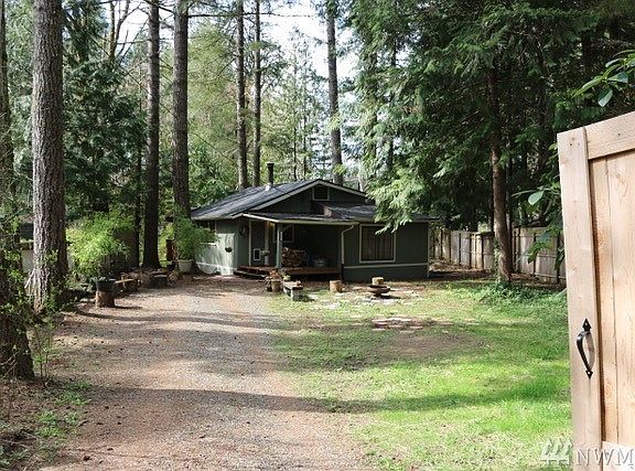 2nd image of 2081 NE Tahuya River Dr
