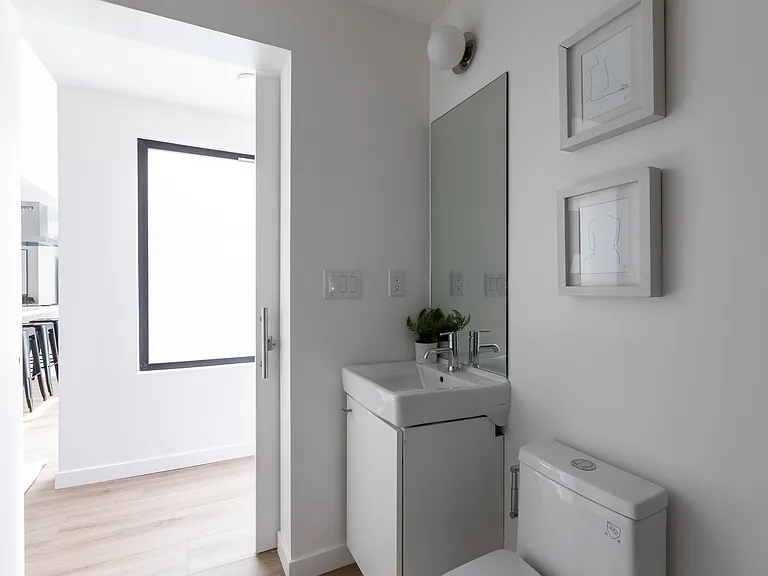 4575 Santa Monica Blvd #202 — Photo 8