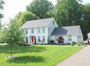 114 Rutgers Dr, New Castle, PA 16105