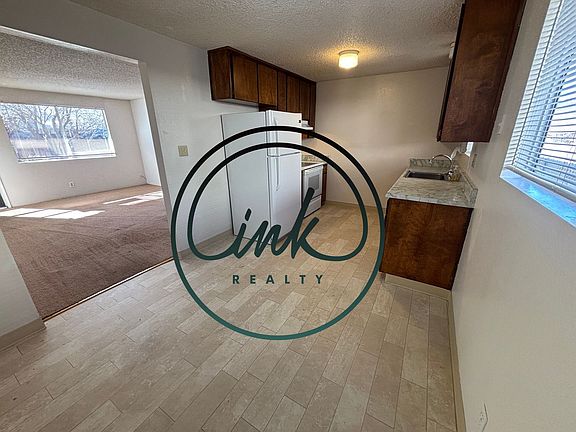 4th image of 1404 N Edmonds Dr #3
