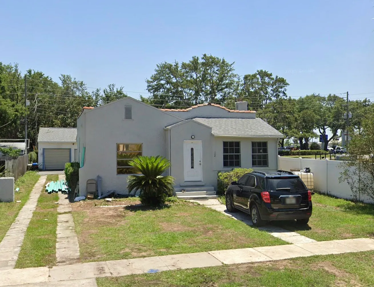5 bed, 3.5 bath, 1247 sqft, $2,800 — Photo 1