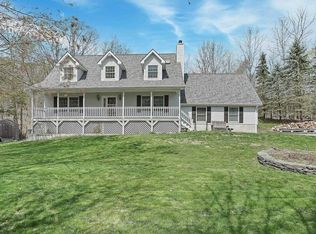 467 Pleasant Ridge Rd, Poughquag, NY 12570