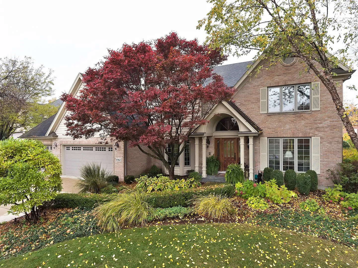 8762 Aintree Ln photo 1