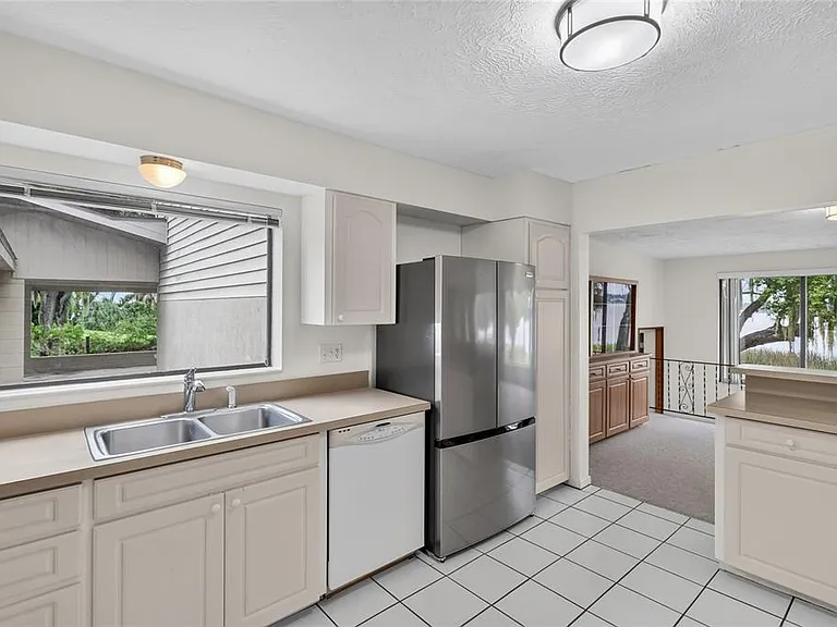 767 Edison Rd — Photo 24