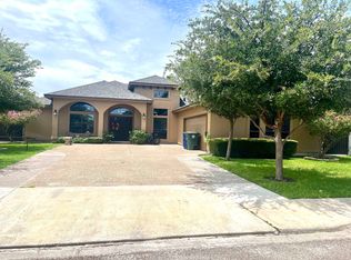 10818 Marfa Rd, Laredo, TX 78045