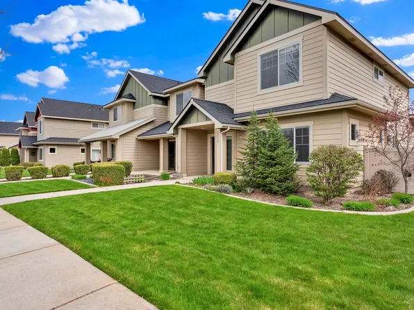 2260 N Country Vista Blvd, Liberty Lake, WA 99019