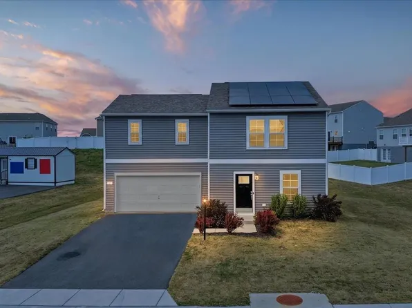 139 Kiskadee Dr, Bunker Hill, WV 25413