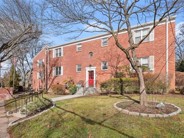 2254 Palmer Avenue #3N, New Rochelle, NY 10801