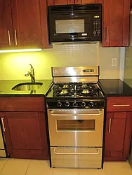 Rented by Metropolis Real Estate of Manhattan