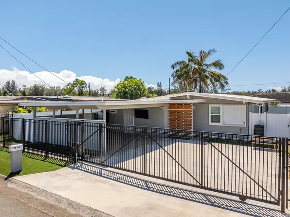 914 Lemiwai St, Wahiawa, HI 96786