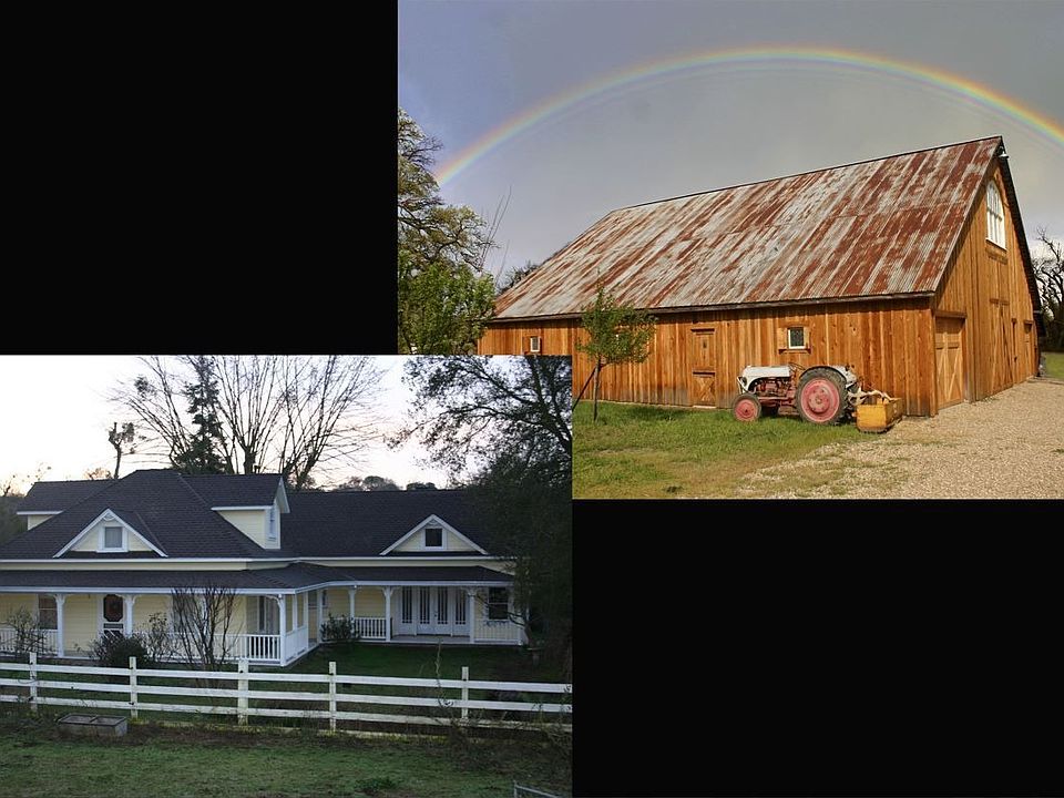 Home and Barn / Art Gallery