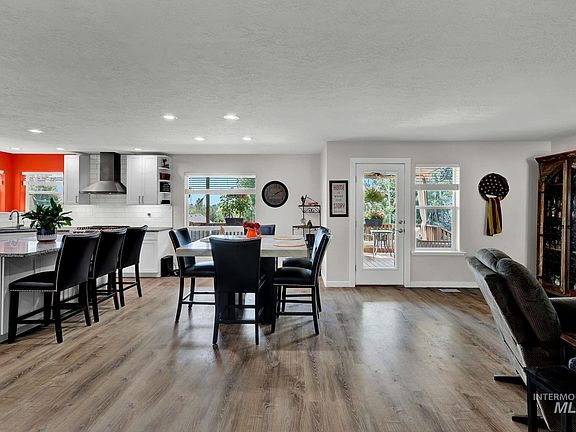 5th image of 8089 S Diego Way