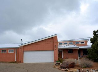 32 Conejo Rd, Cedar Crest, NM 87008